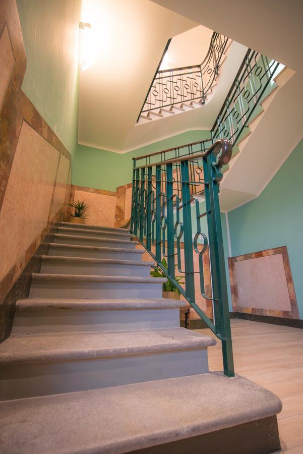Comonfive Apartments Екстериор снимка